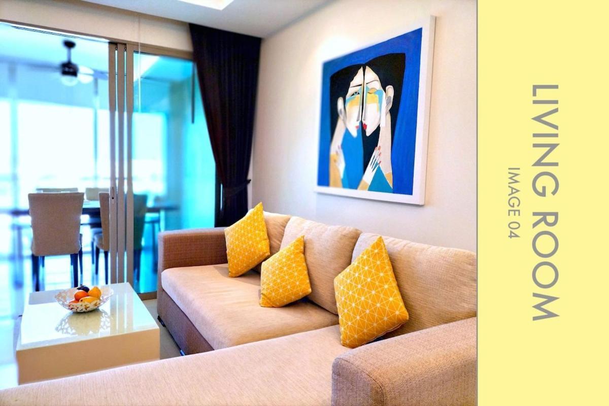 Modern 2-Bedroom Condo In Kamala Near The Beach エクステリア 写真