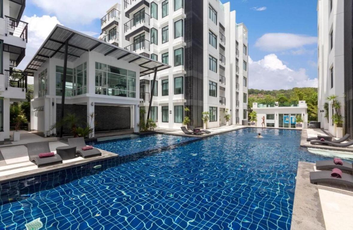 Modern 2-Bedroom Condo In Kamala Near The Beach エクステリア 写真