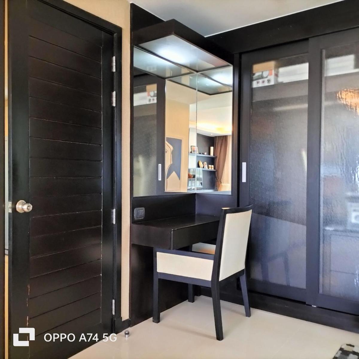 Modern 2-Bedroom Condo In Kamala Near The Beach エクステリア 写真