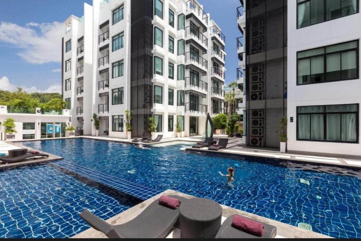 Modern 2-Bedroom Condo In Kamala Near The Beach エクステリア 写真